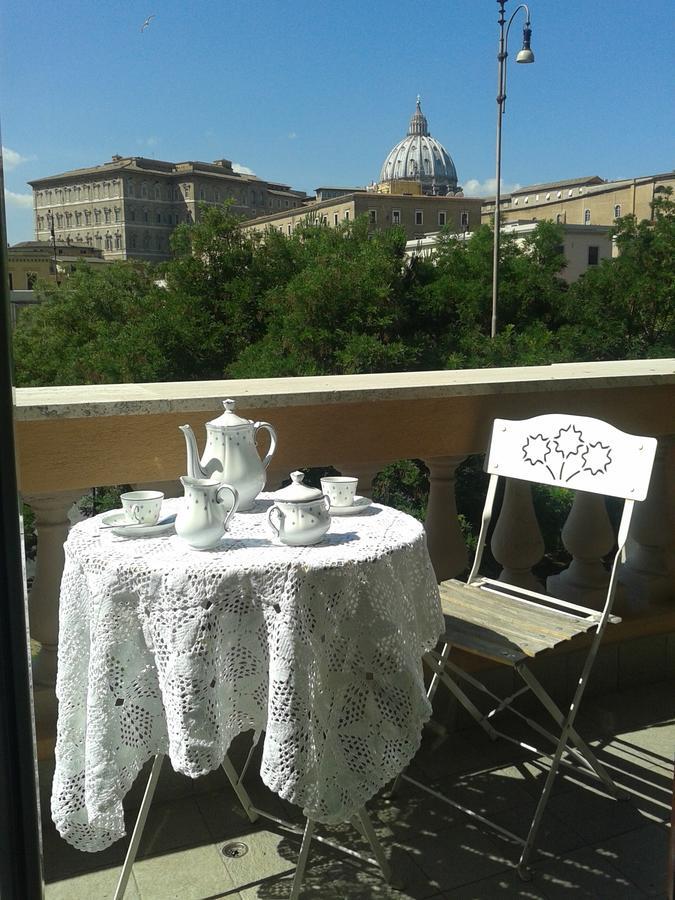 Un Caffe Sul Balcone 2 Apartment Рим Екстериор снимка